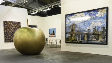Art Fairs & Art Galleries